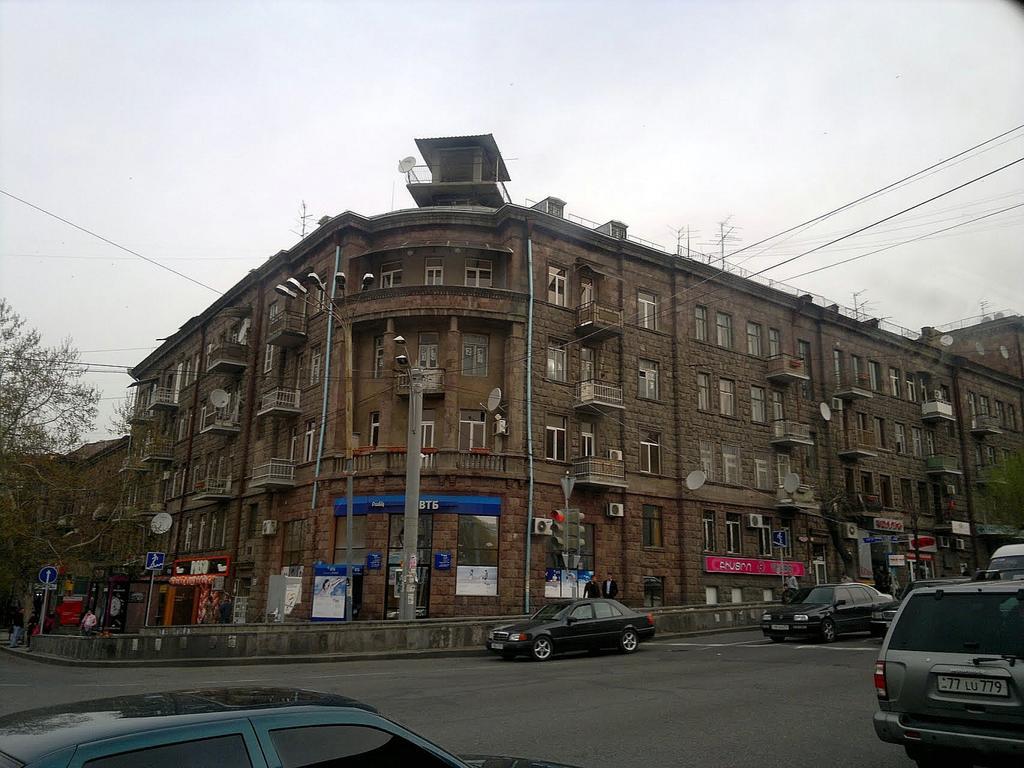 Yerevan-Sky With Terrace Екстериор снимка